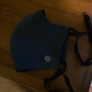 NEW UNUSED LULULEMON FACE MASK